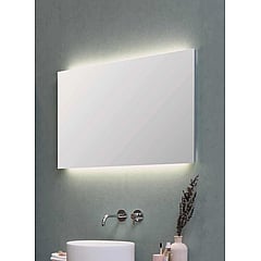 Basic Ultimate spiegel met indirecte boven- en onder LED-verlichting 80 x 60 x 3 cm, glas